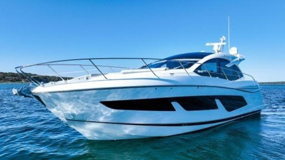 M/Y 2019 SUNSEEKER 50 PREDATOR Yacht #8