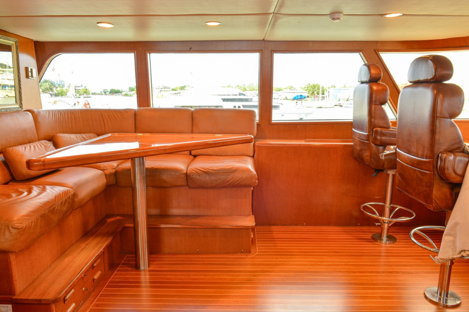 M/Y LADY SANDALS Yacht #14