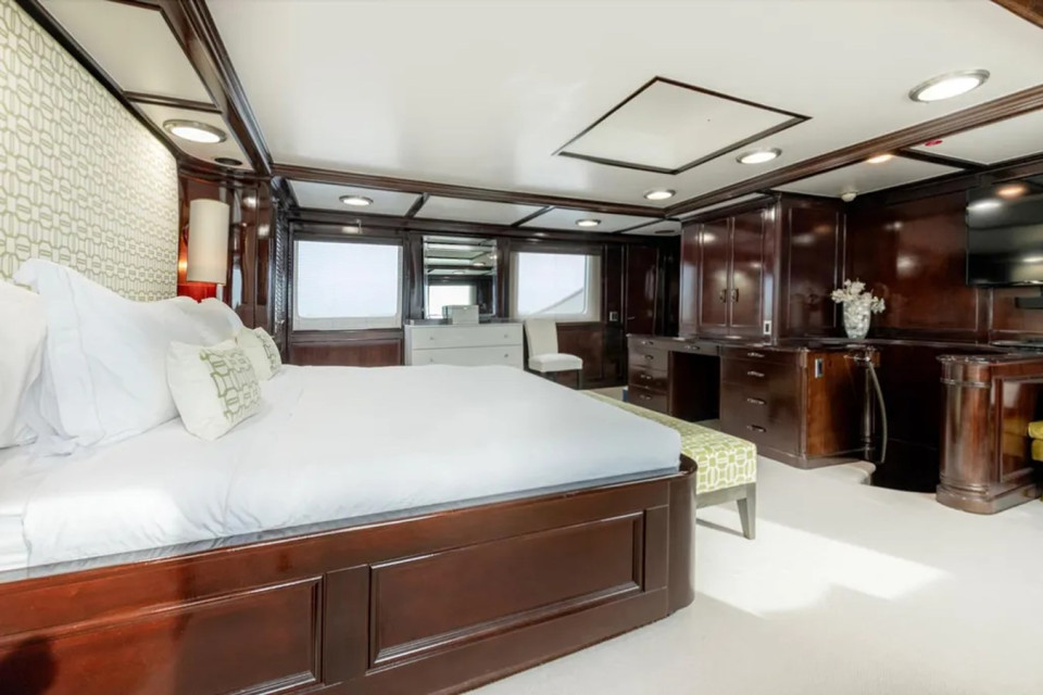 M/Y VOYAGER Yacht #6