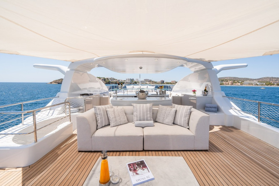M/Y TITIAN PEARL Yacht #12