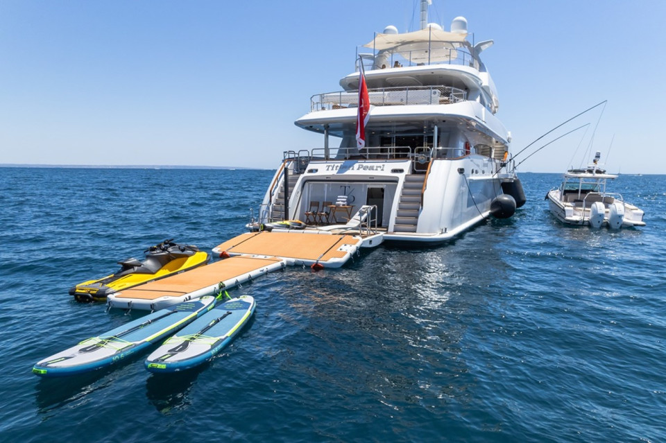 M/Y TITIAN PEARL Yacht #3