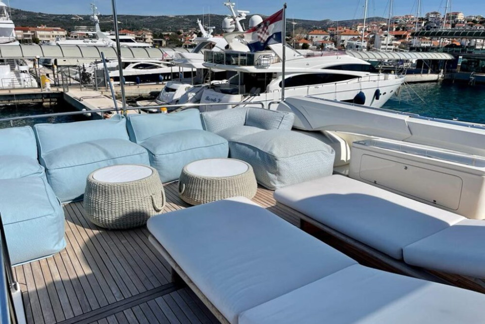 M/Y FERRETTI YACHTS 960 Yacht #15