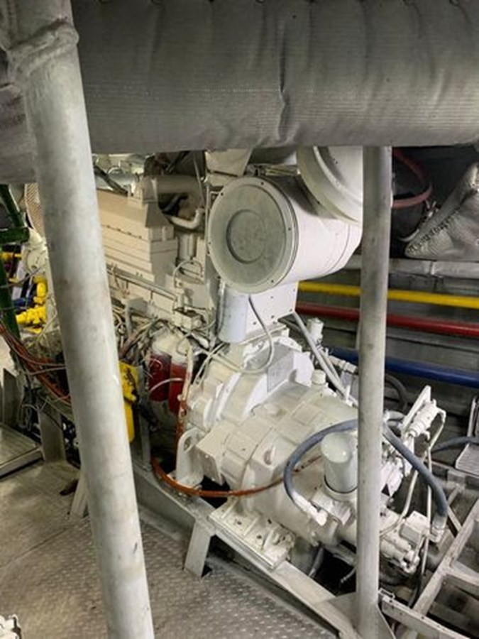 M/Y 1991 COMMERCIAL 170 CREW BOAT Yacht #10