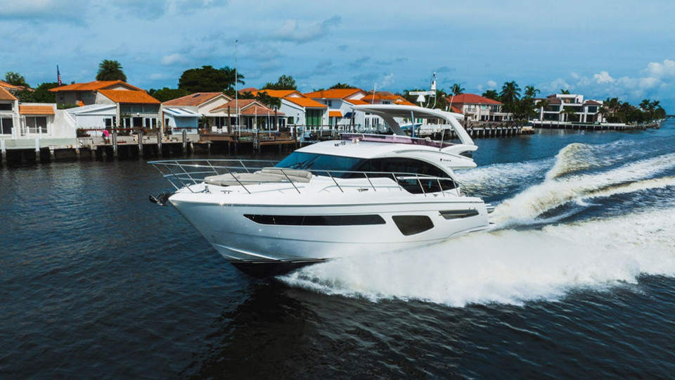 M/Y ENDEAVOR Yacht #9