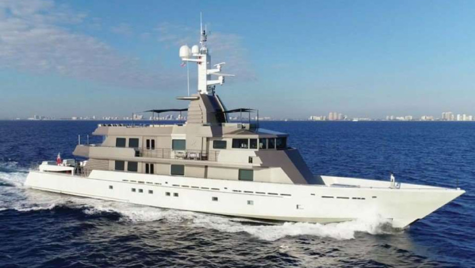 M/Y MIZU Yacht #1