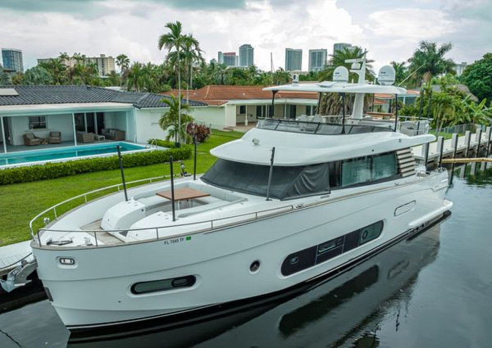 M/Y 2022 AZIMUT MAGELLANO 66 Yacht #4