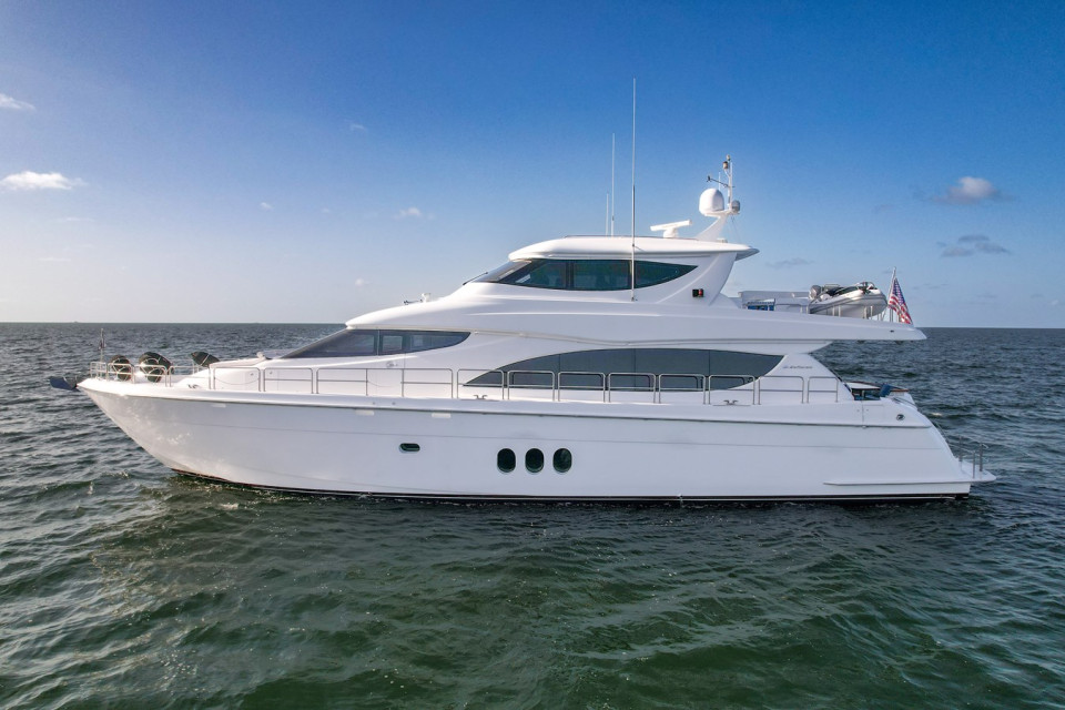 M/Y HATTERAS 80 MOTOR YACHT Yacht #10