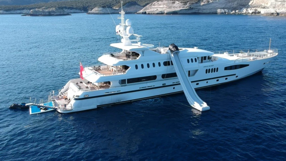 M/Y QUEEN MARE Yacht #1