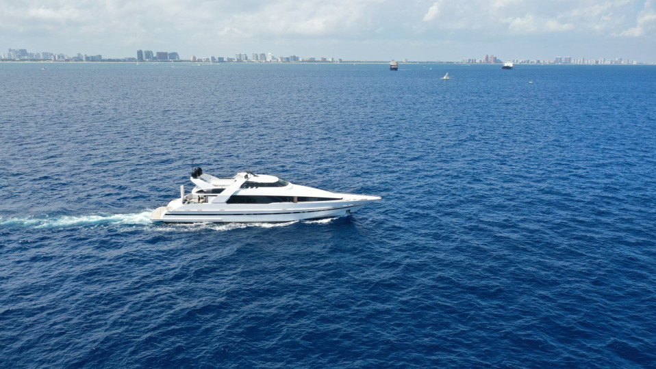 M/Y ENTOURAGE Yacht #4