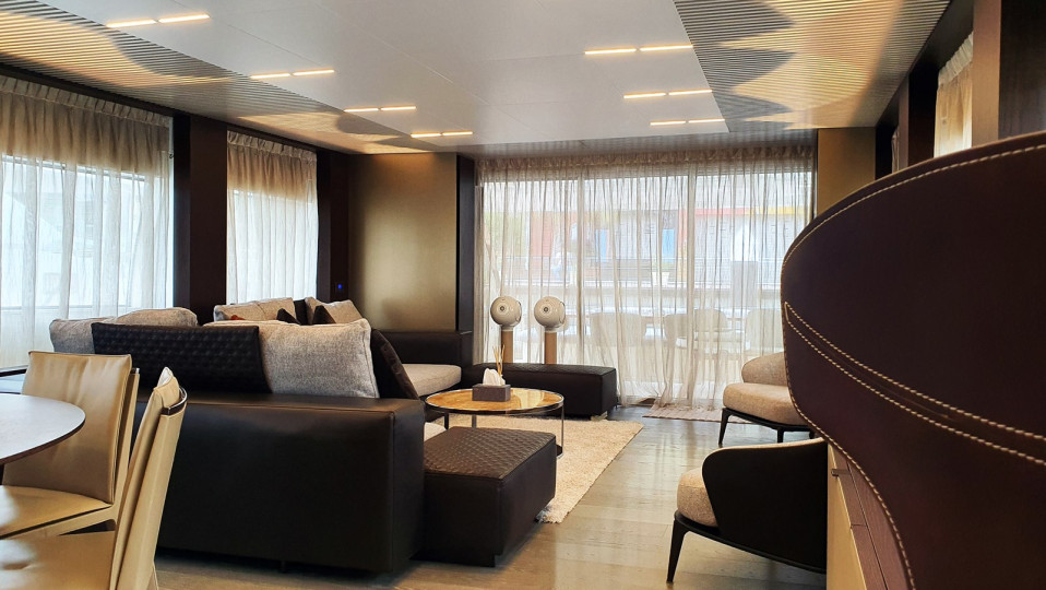 M/Y WY88 Yacht #3