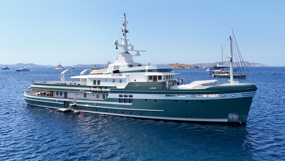 M/Y STEEL Yacht #1