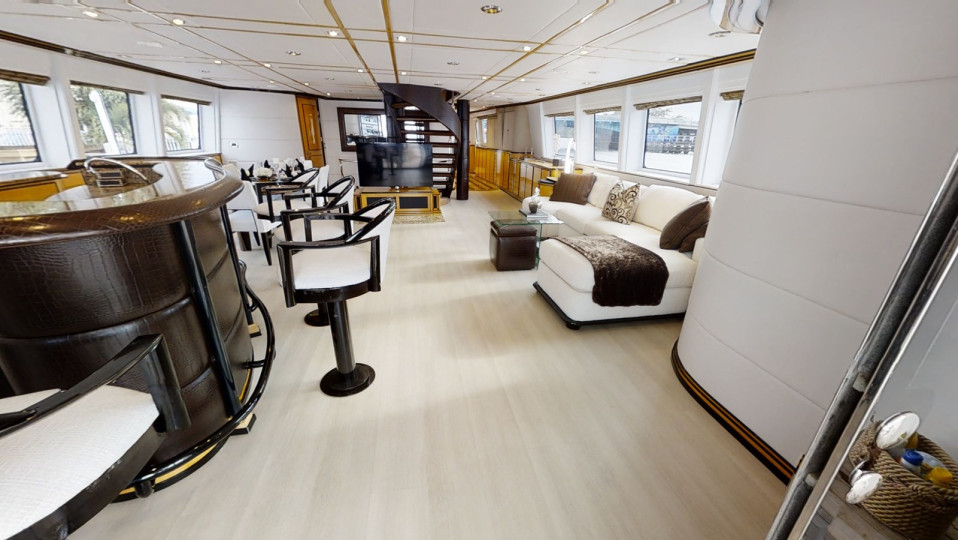M/Y ENTOURAGE Yacht #9