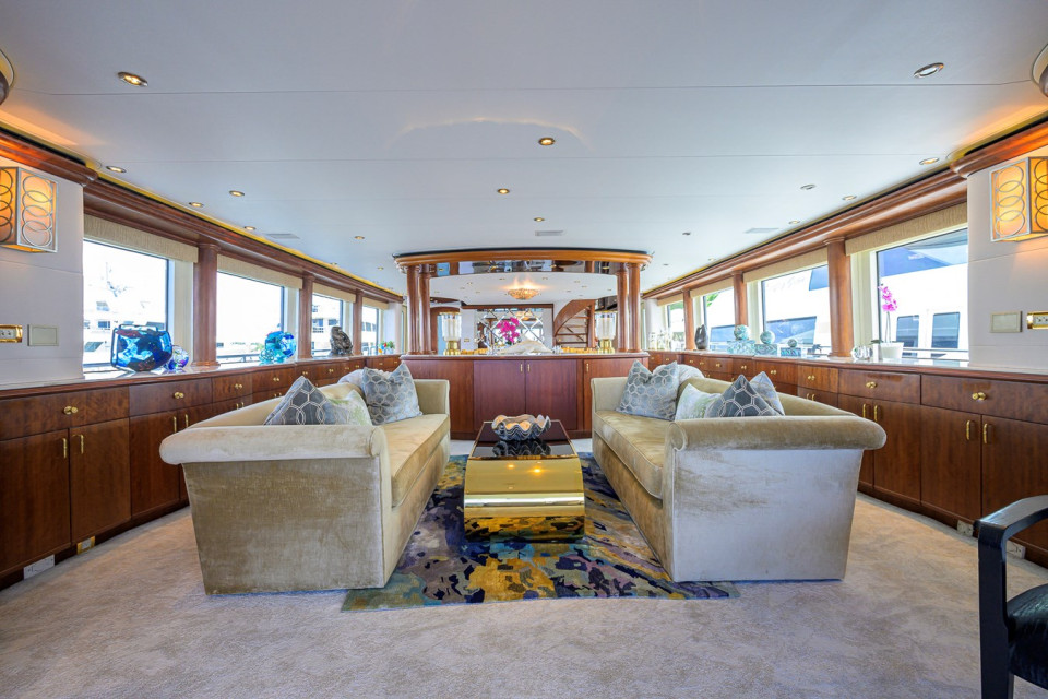 M/Y CHARLOTTE ANN Yacht #9