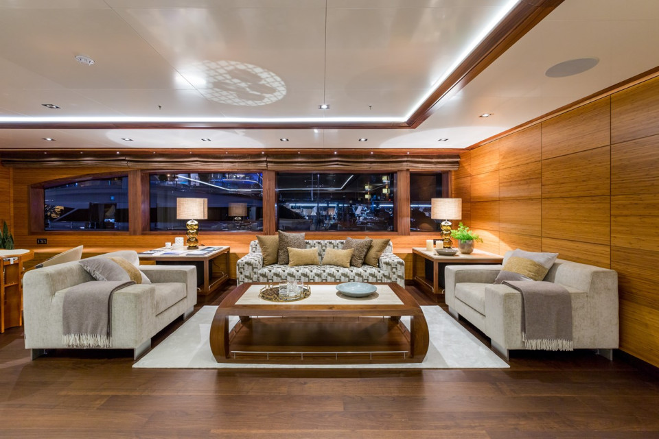 M/Y MAYBE Yacht #13