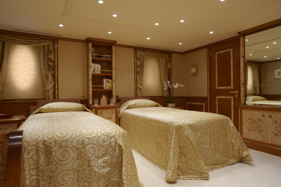 M/Y LADY CHRISTINE Yacht #8