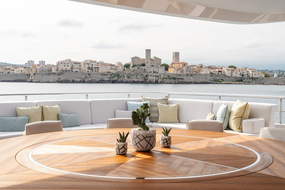 M/Y SOLEMATES Yacht #14