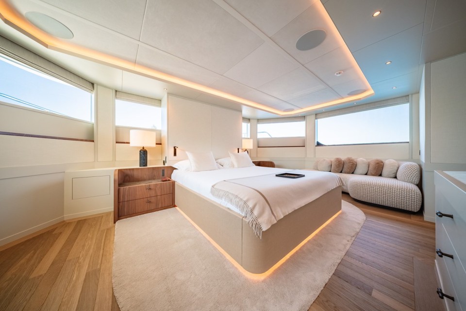M/Y COCOON  Yacht #13