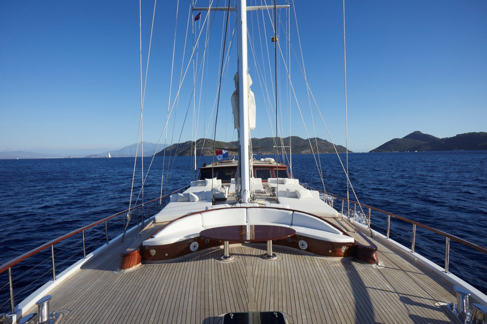 S/Y WHITE WINGS Yacht #15