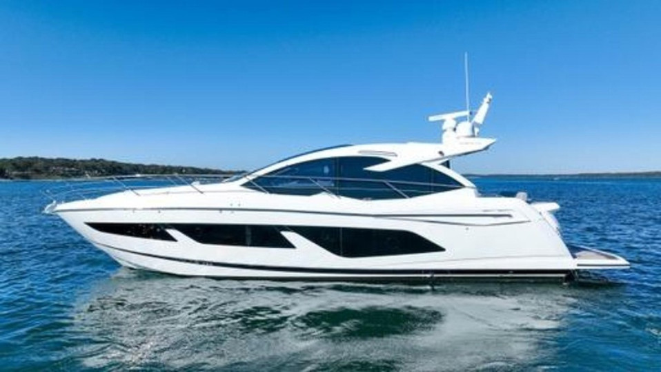 M/Y 2019 SUNSEEKER 50 PREDATOR Yacht #1