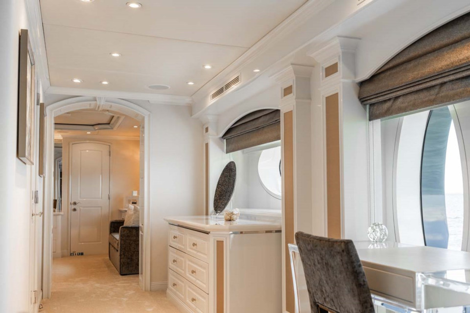 M/Y NICOLE EVELYN Yacht #12