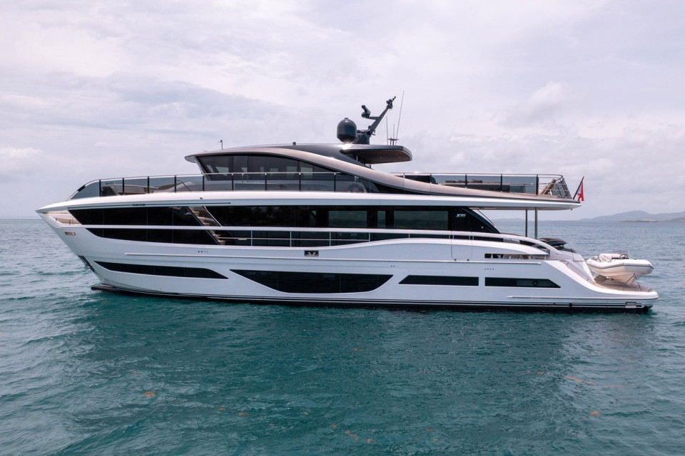 M/Y HANG LOOSE Yacht #13