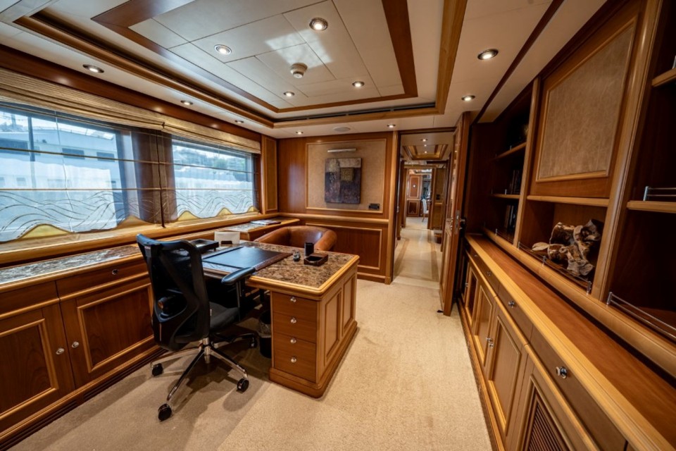 M/Y EMOTION 2 Yacht #10