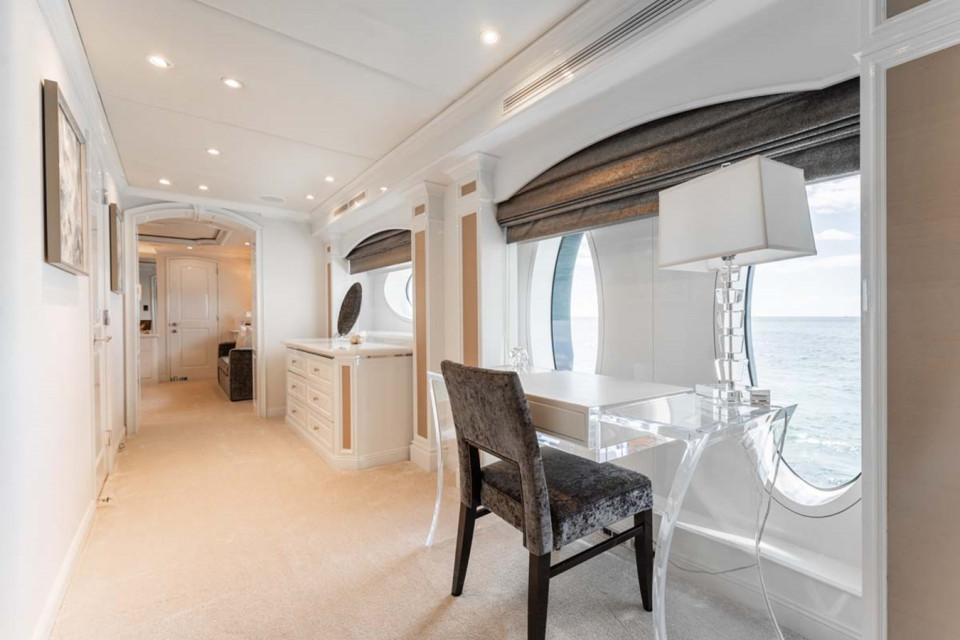 M/Y NICOLE EVELYN Yacht #11