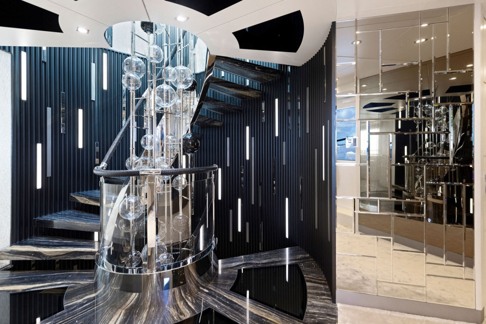 M/Y MOONRAKER Yacht #14