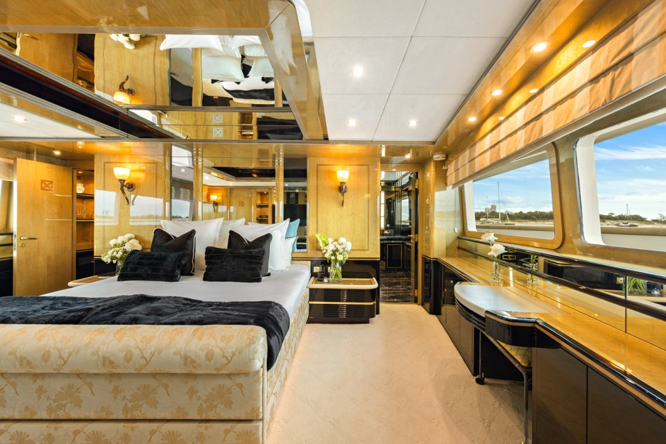 M/Y MISTRESS  Yacht #11