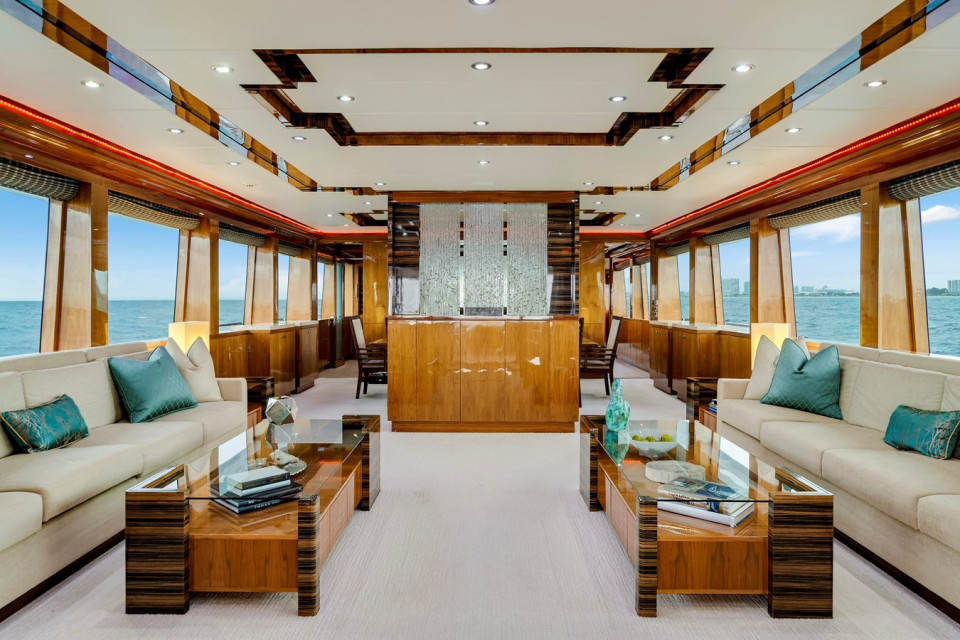 M/Y MESMERIZE Yacht #14