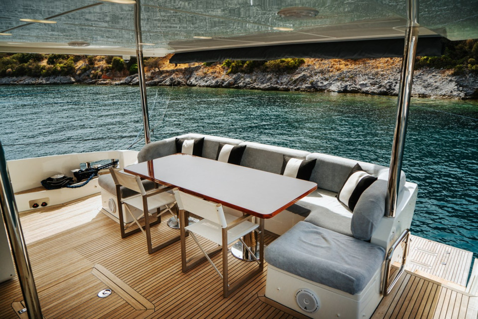 M/Y AZIMUT 80 Yacht #8