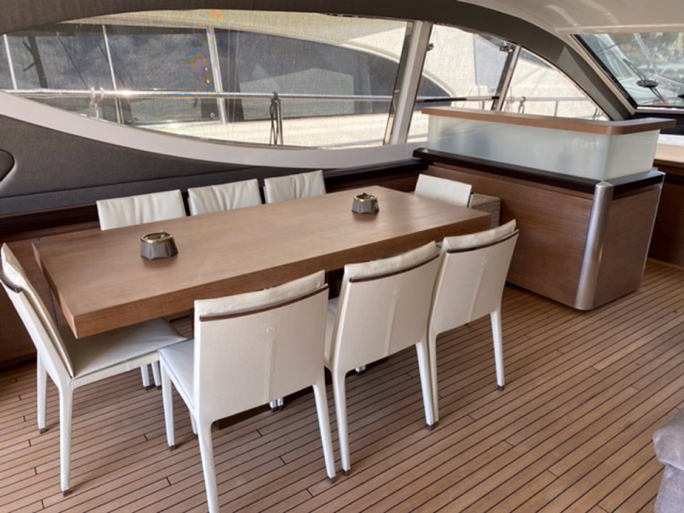 M/Y @LAST Yacht #6