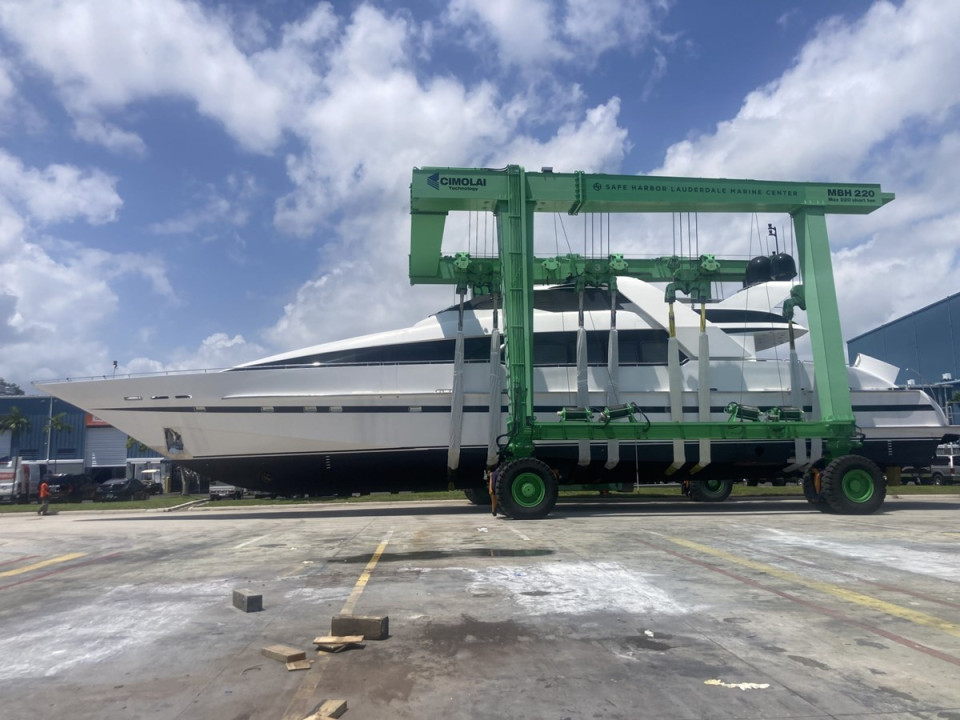 M/Y ENTOURAGE Yacht #6