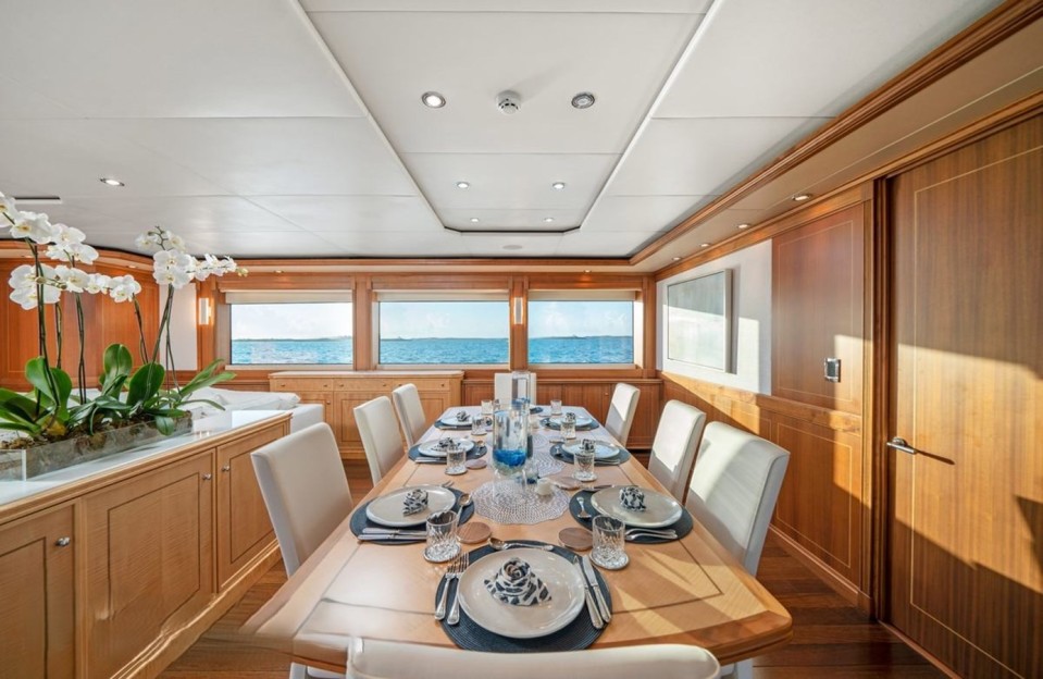 M/Y BLACKSHEEP Yacht #5