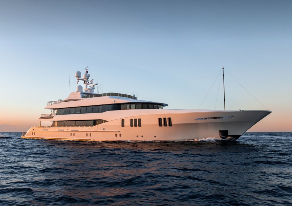 M/Y CARPE DIEM Yacht #1