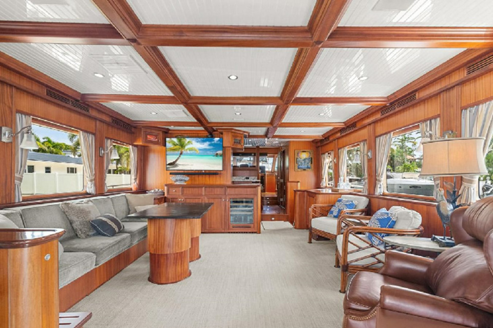 M/Y SEAS TO SEE Yacht #3
