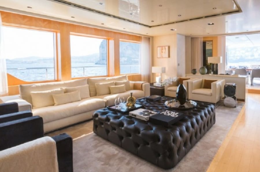 Моторная яхта ICON Yacht #16