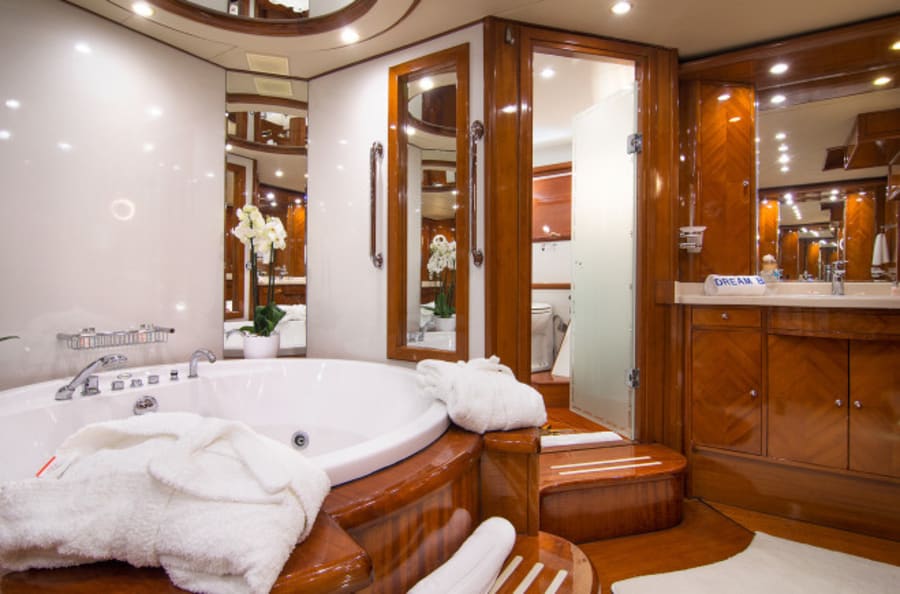 Моторная яхта DREAM B Yacht #16