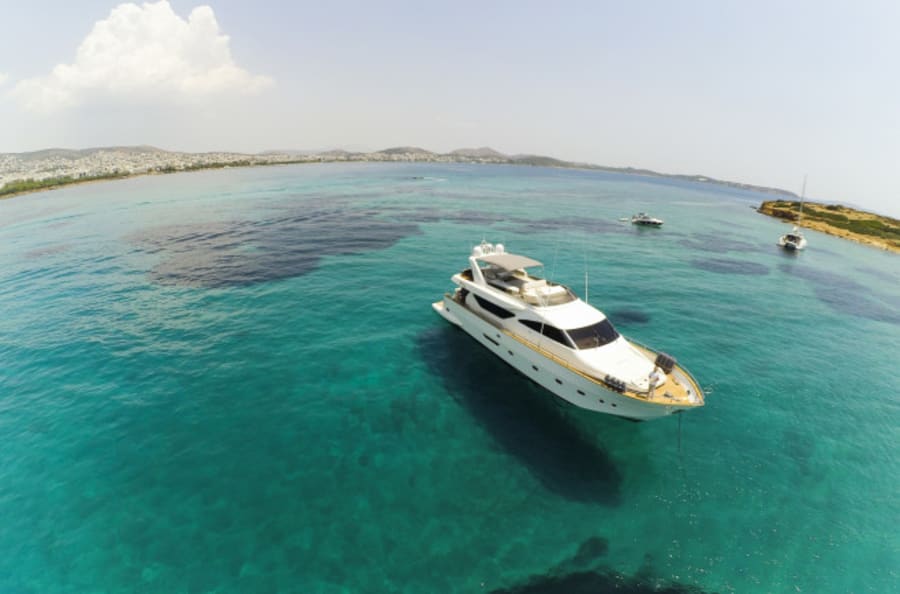 Моторная яхта FREEDOM Yacht #8