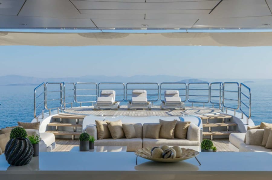 Моторная яхта LADY VERA Yacht #14