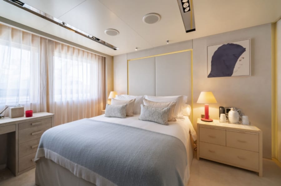 Моторная яхта LOON Yacht #20