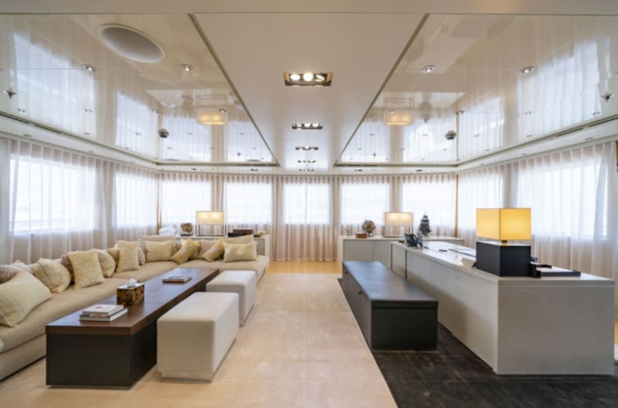 Моторная яхта LOON Yacht #15