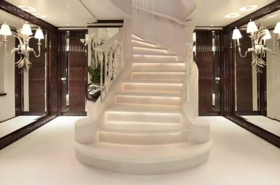 Моторная яхта LIONESS V Yacht #13