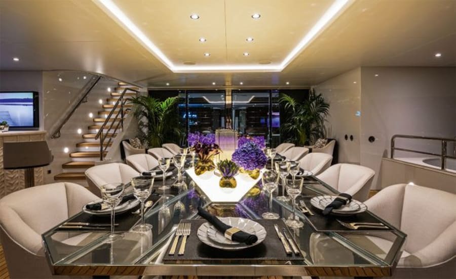 Моторная яхта Soundwave Yacht #6