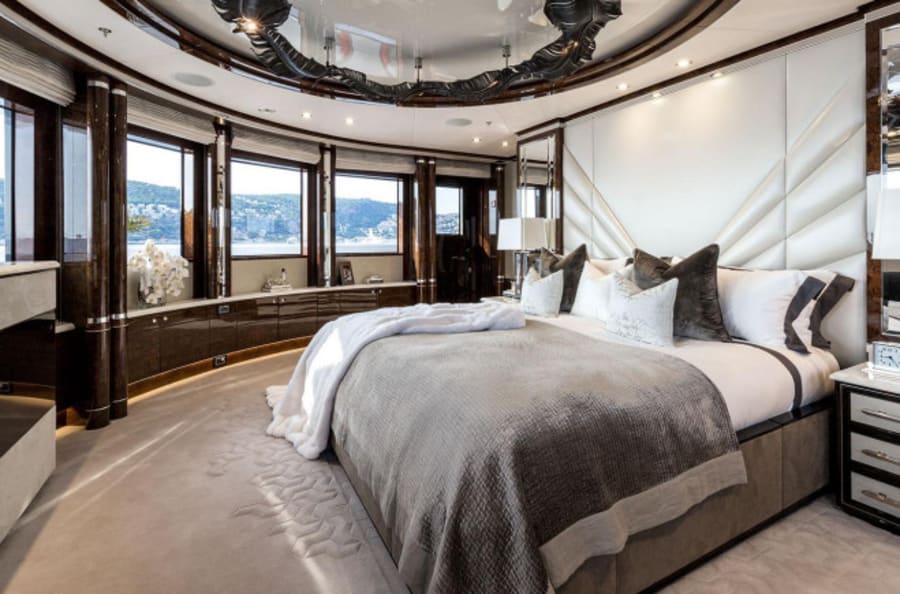 Моторная яхта Soundwave Yacht #13