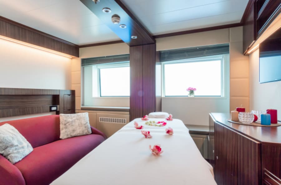 Моторная яхта KATINA Yacht #16