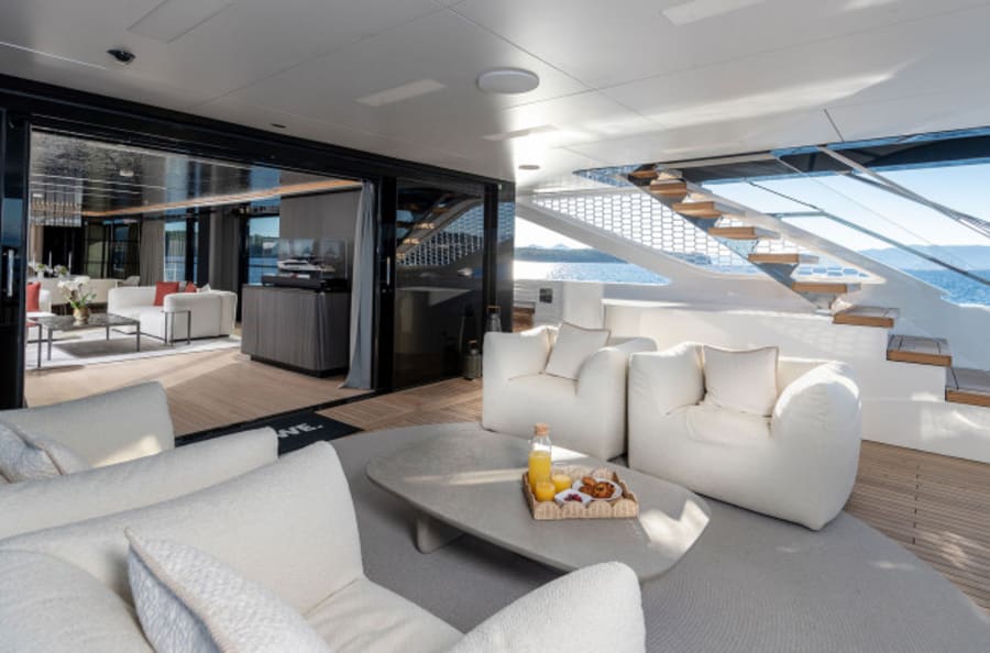 Моторная яхта LOEWE Yacht #26