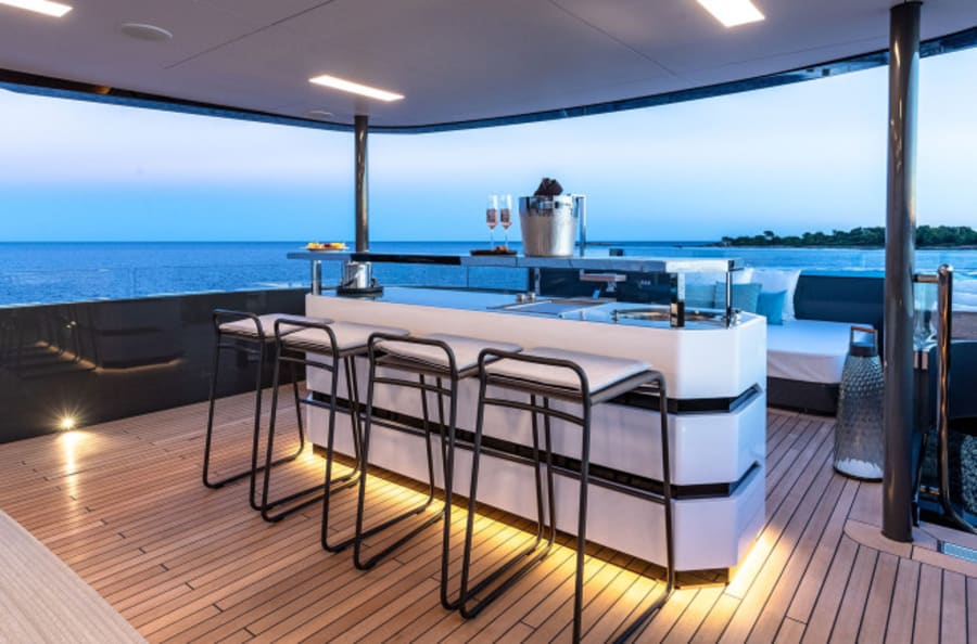 Моторная яхта LOEWE Yacht #21