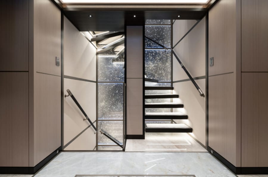 Моторная яхта Solemates Yacht #24