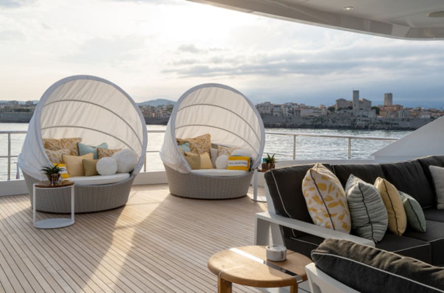 Моторная яхта Solemates Yacht #22